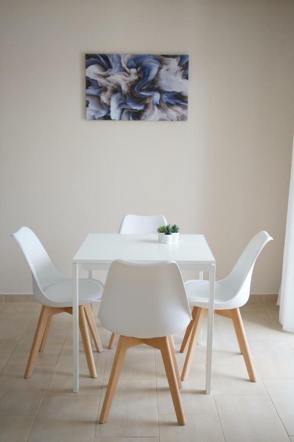 Rose Maisonette Razata ภายนอก รูปภาพ